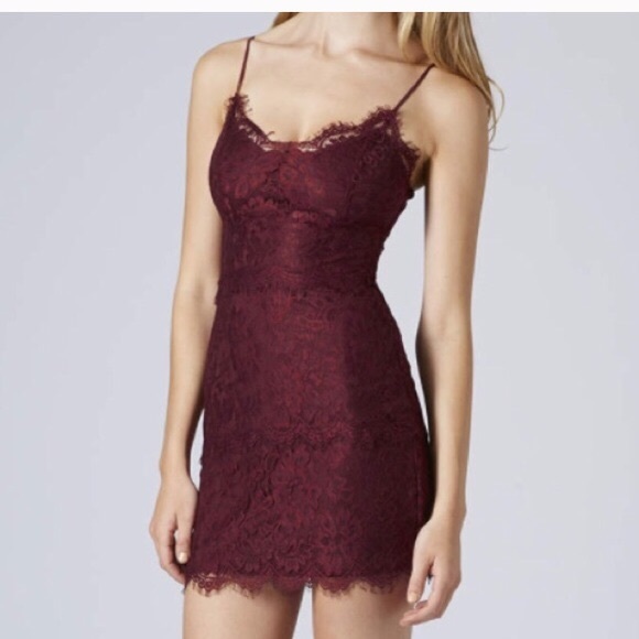 Topshop Dresses & Skirts - Lace dress